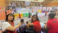 Cổ động viên Indonesia rạng rỡ cổ vũ môn bóng rổ SEA Games 31