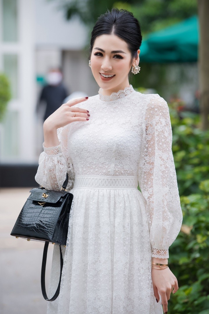 NSND Lan Hương, Phương Oanh dự sự kiện cùng Á hậu Tú Anh và