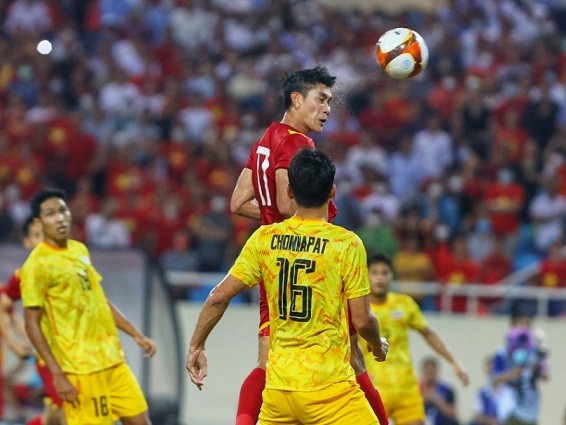 Báo Trung Quốc hết lời ca ngợi bóng đá Việt Nam và HLV Park