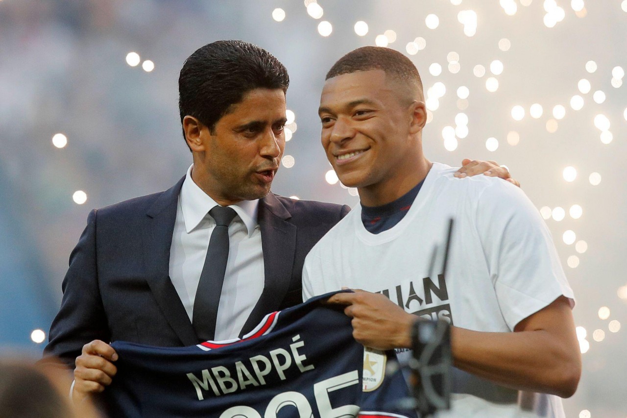 Chuyển nhượng cầu thủ: Mbappe ở lại PSG là lựa chọn từ trái tim;
