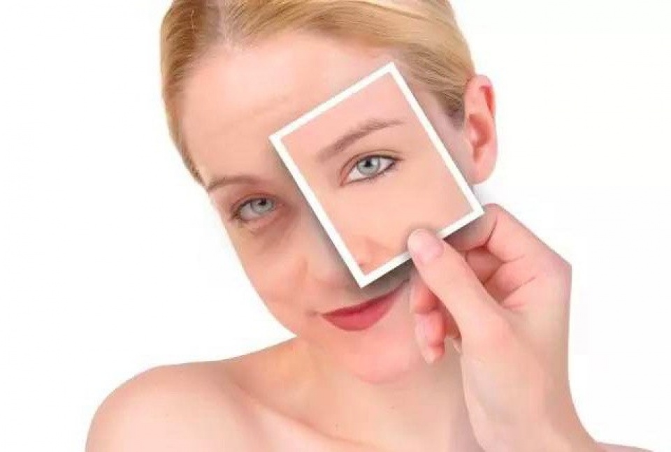 nguoi phu nu gia mu trong suot 28 nam va nguyen nhan kho hieu