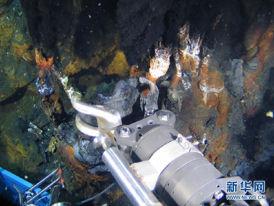 quai thu lan sau trung quoc hoat dong o ranh bien sau nhat trai dat