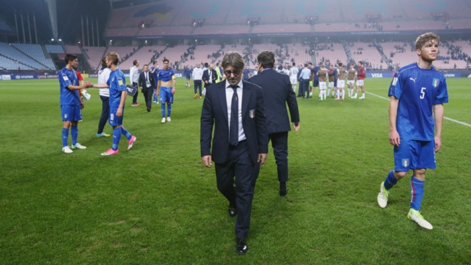 toan canh man nguoc dong ngoan muc cua u20 anh truoc u20 italy