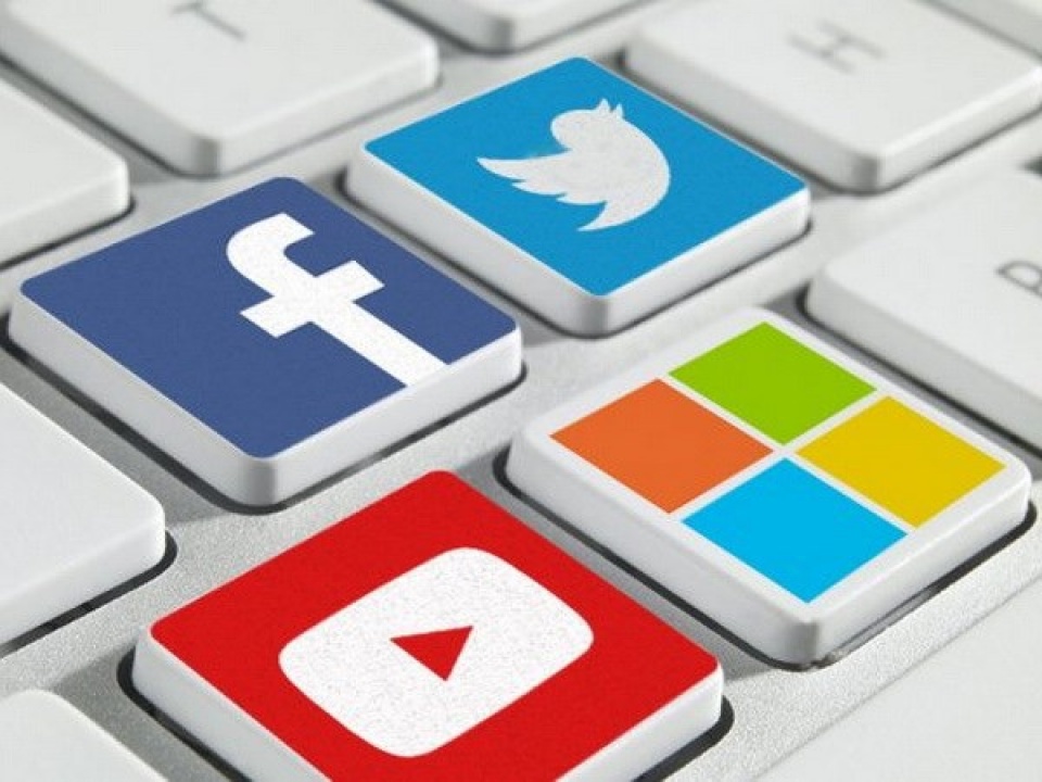 cac hang cong nghe my chung tay trong cuoc chien chong khung bo