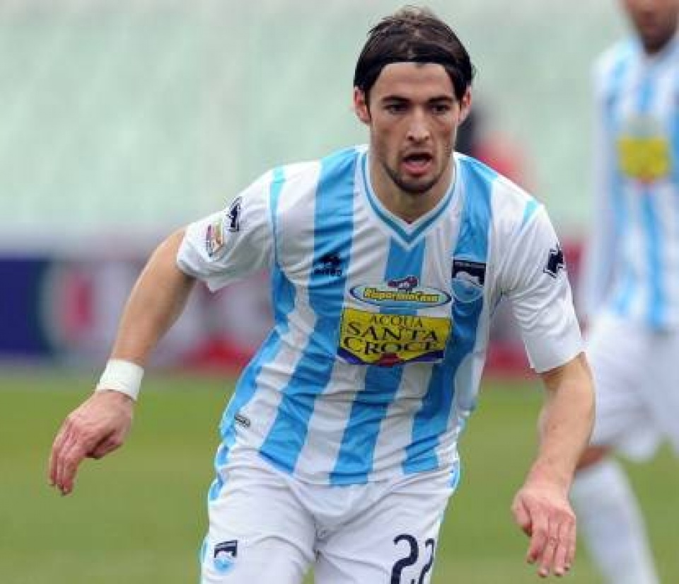 cau thu thi dau trong nhieu nam voi mot la phoi