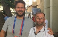 trang phuc khong dung hang cua cac co dong vien world cup