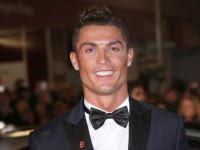 cristiano ronaldo chinh thuc ra mat clb juventus