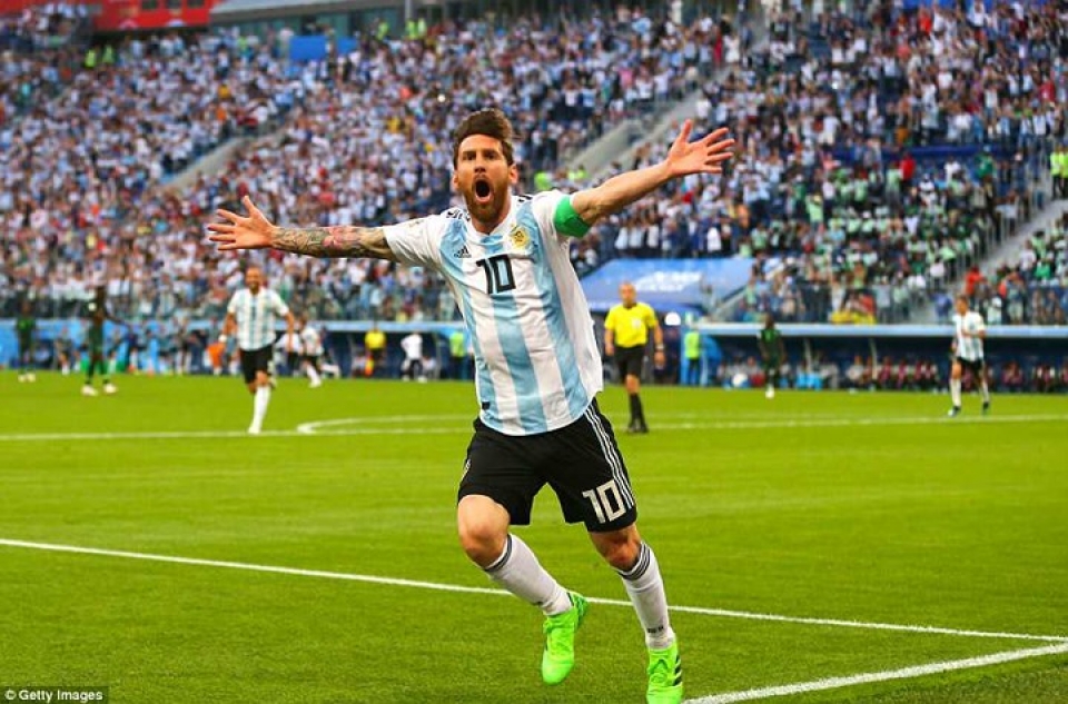 argentina 2 1 nigeria messi toa sang nhung rojo moi la nguoi hung
