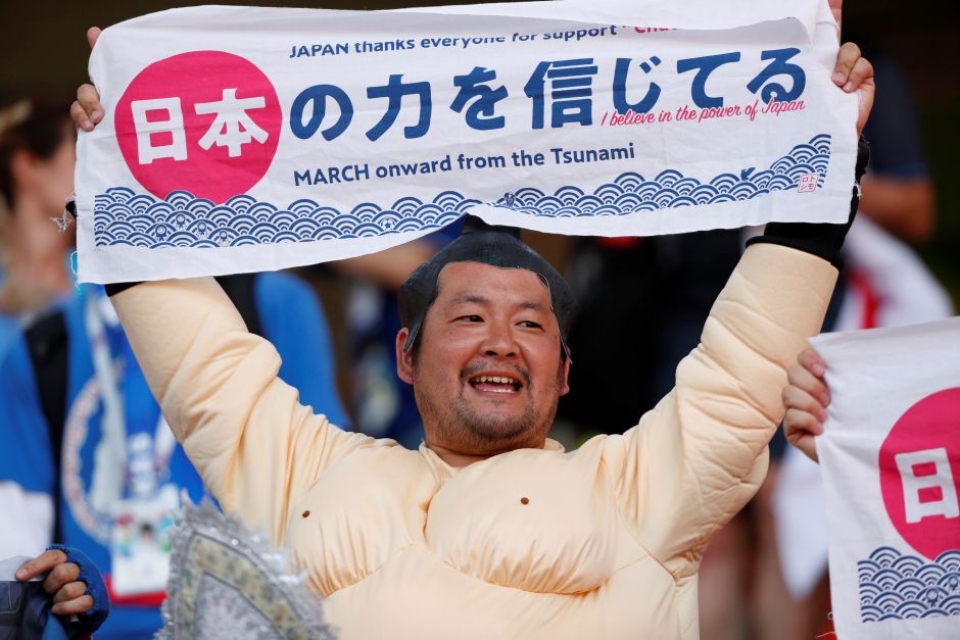 Trang phục "không đụng hàng" của các cổ động viên World Cup trang phuc khong dung hang cua cac co dong vien world cup