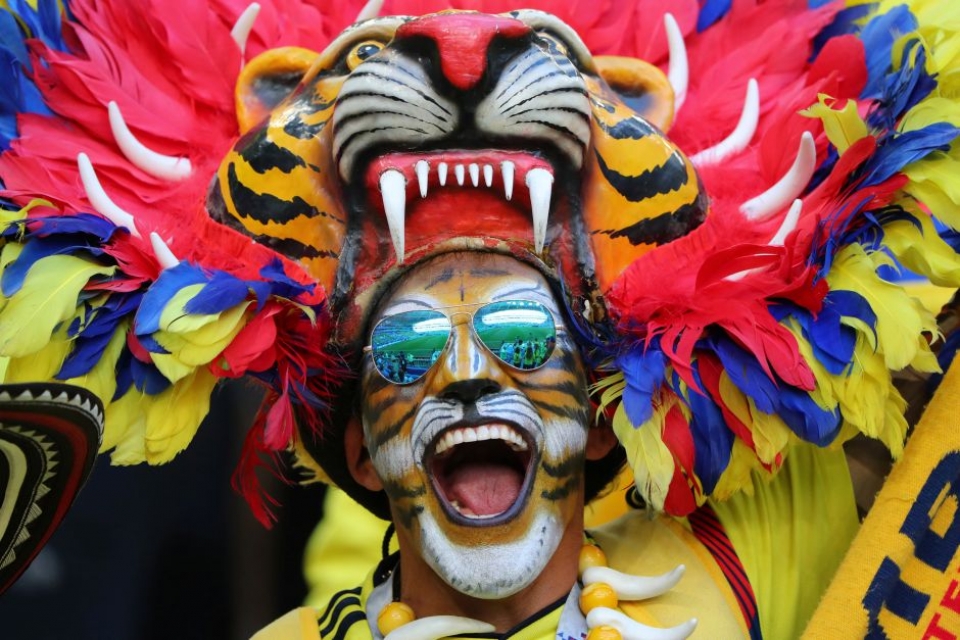 Trang phục "không đụng hàng" của các cổ động viên World Cup trang phuc khong dung hang cua cac co dong vien world cup