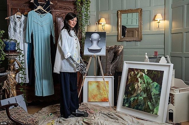 cuoc song la lung cua nghe si nguoi may dau tien tren the gioi