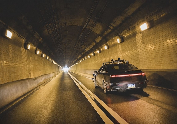 moi luong duyen giua fiat chrysler va aurora innovation