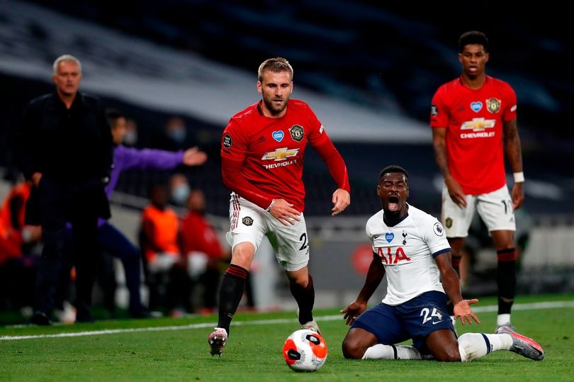 Đội hình MU Sheffield Pogba và Bruno sát cánh trong sơ đồ 4 4 2 kim cương doi hinh mu sheffield pogba va bruno sat canh trong so do 4 4 2 kim cuong