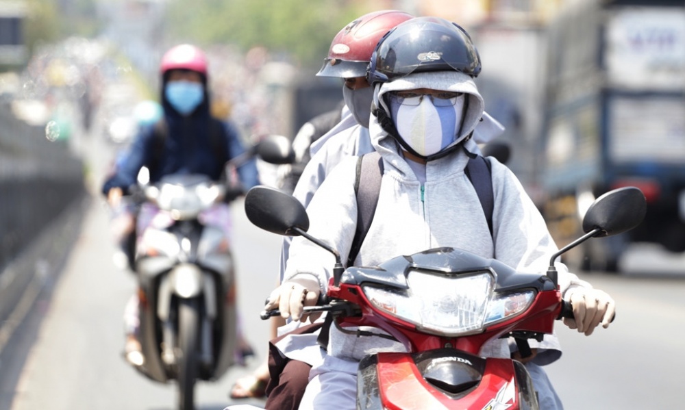 Dự báo thời tiết đêm nay và ngày mai 29 30 6 Ngày nắng nóng đêm có mưa rào và dông vài nơi du bao thoi tiet dem nay va ngay mai 29 306 ngay nang nong dem co mua rao va dong vai noi