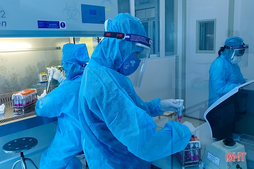 Covid-19 ở Việt Nam: Thêm 2 ca mắc mới, Hà Tĩnh có 9 bệnh nhân