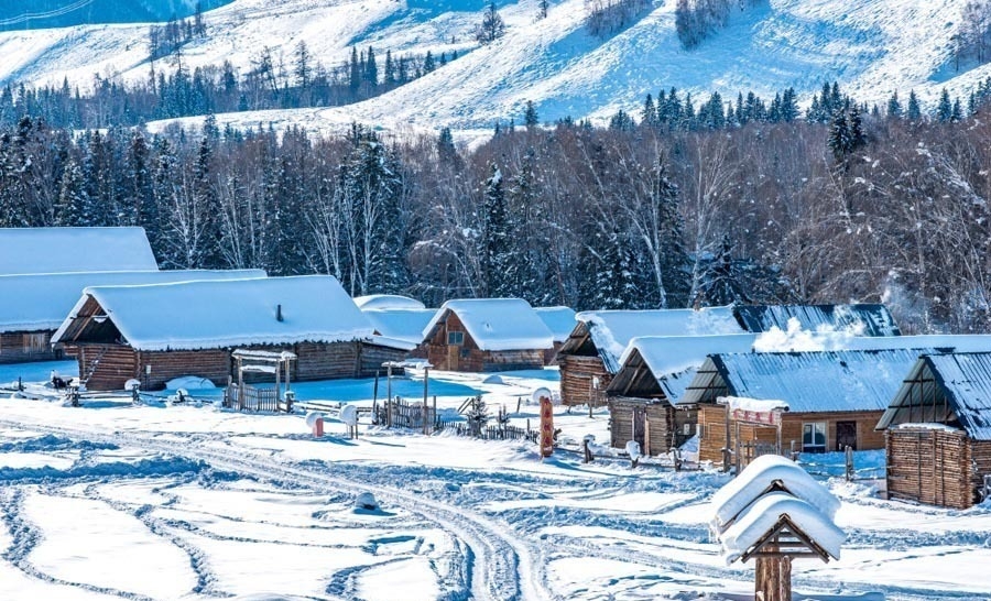 Ngắm cảnh bốn mùa ở ngôi làng đẹp nhất Trung Quốc