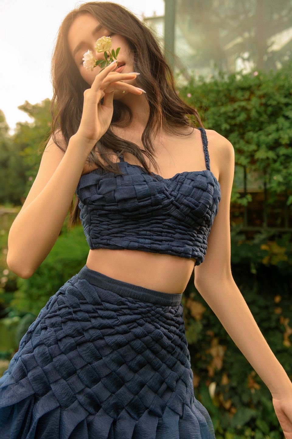 Ngắm nhan sắc tuổi 23 của Á hậu Phương Anh, chuẩn bị thi