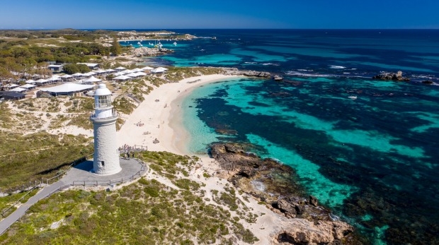 Phố cổ Hội An lọt top 10 điểm du lịch không có ô tô đẹp nhất thế giới