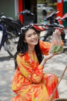 Hoa hậu Indonesia thích thú khám phá ẩm thực Hà Nội