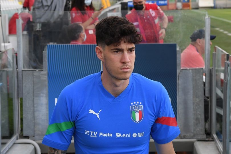 Chuyển nhượng cầu thủ Man Utd ngày 8/6: Hỏi mua Bastoni;