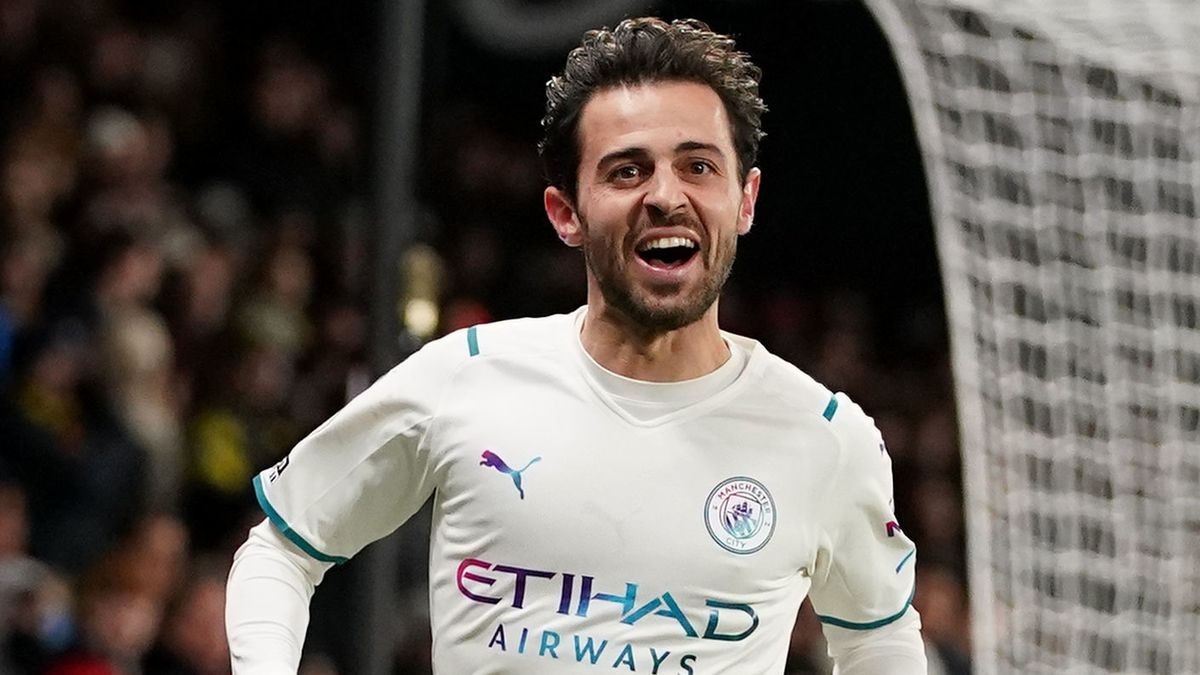 Chuyển nhượng cầu thủ: PSG bán Neymar; Chuyển nhượng cầu thủ: PSG bán Neymar;