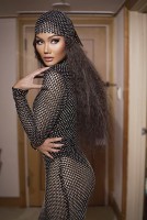 Hoa hậu H'Hen Niê lên tiếng về dòng trạng thái ‘độc thân’ trên mạng xã hội