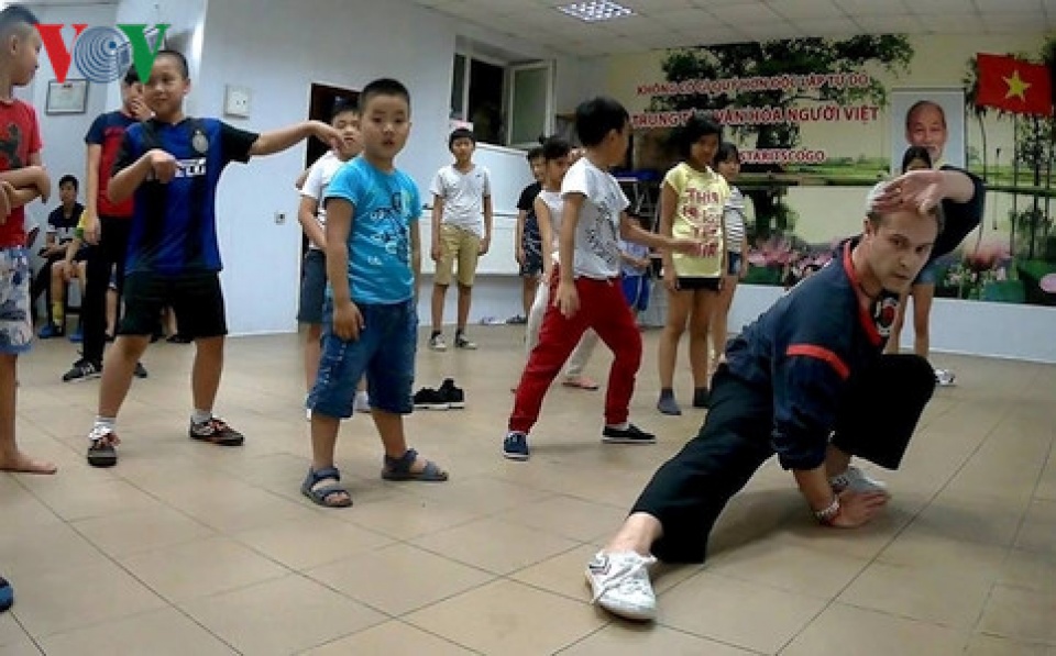 vo su andrey syvash mong truyen ba kim lien hoa phai khap ukraine