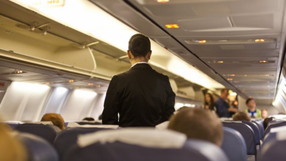 nhung dieu ban can biet khi o tren may bay