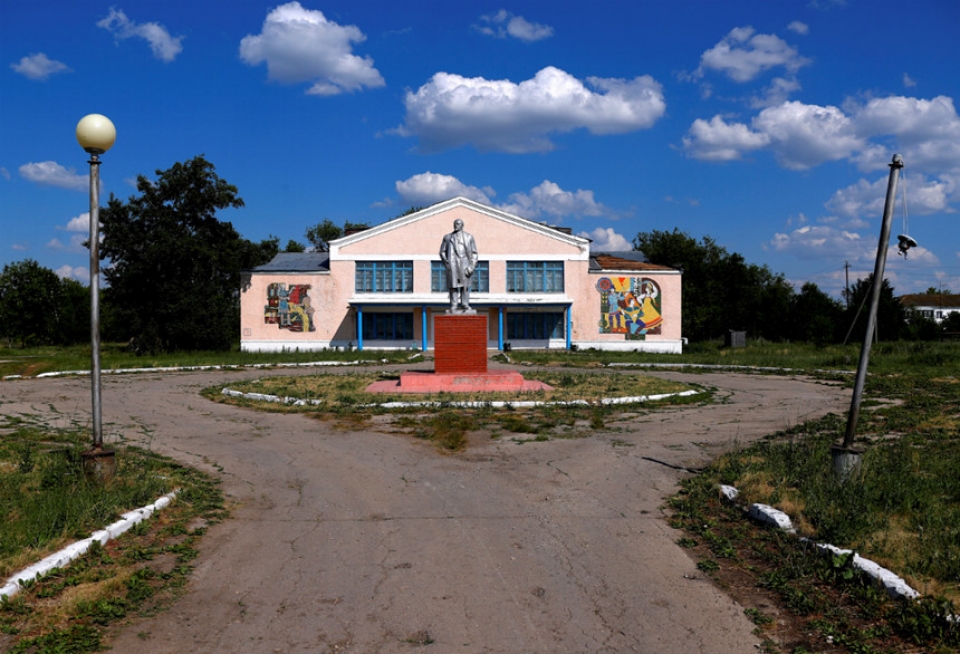 giac mo bong da o ngoi lang nga duoc tiep suc giua mua world cup