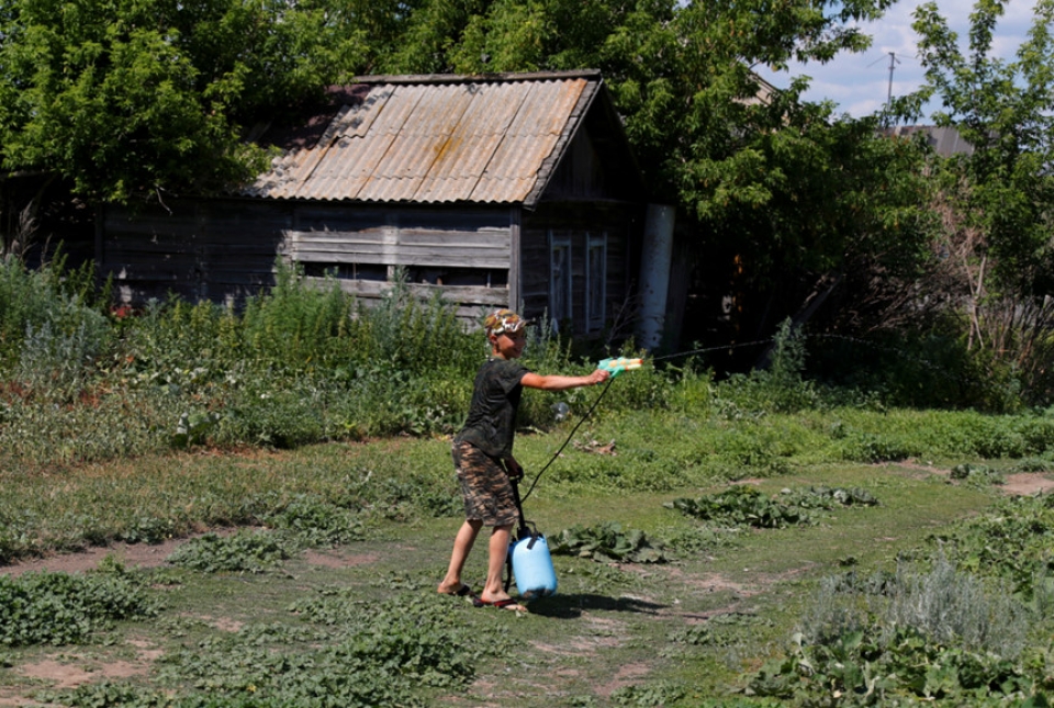 giac mo bong da o ngoi lang nga duoc tiep suc giua mua world cup