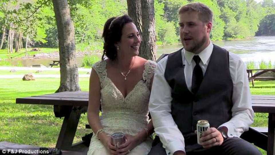 hai huoc doan phim ke ve tinh yeu cay do