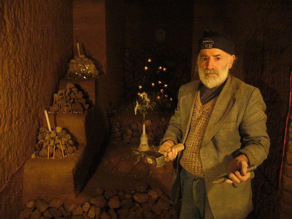 nghe vo di dao ham chua khoai tay nguoi dan ong lam nen kiet tac duoi long dat sau 23 nam