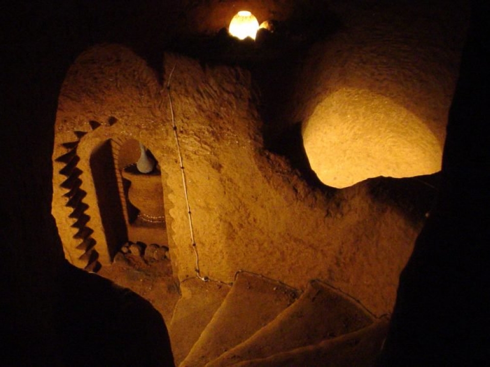 nghe vo di dao ham chua khoai tay nguoi dan ong lam nen kiet tac duoi long dat sau 23 nam