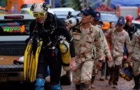 cau thu nhi thai lan ke ve chuyen di dinh menh o hang tham luang