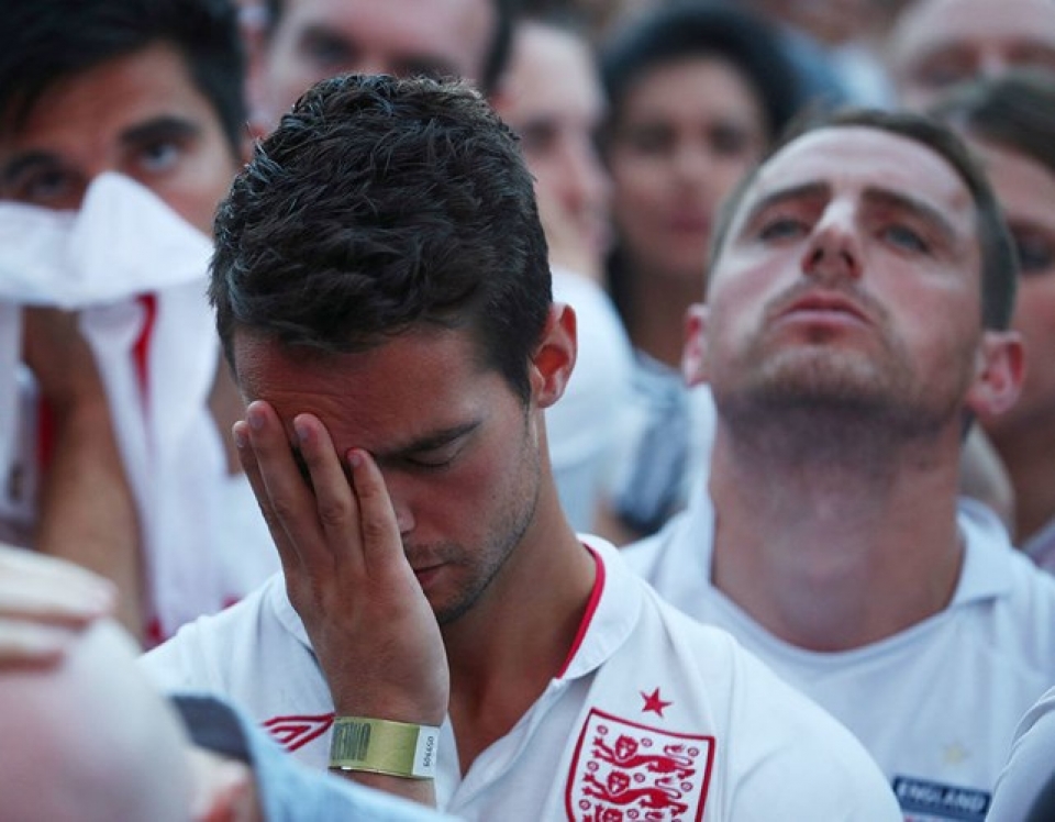 khoanh khac buon vui cua cdv anh o ban ket world cup 2018