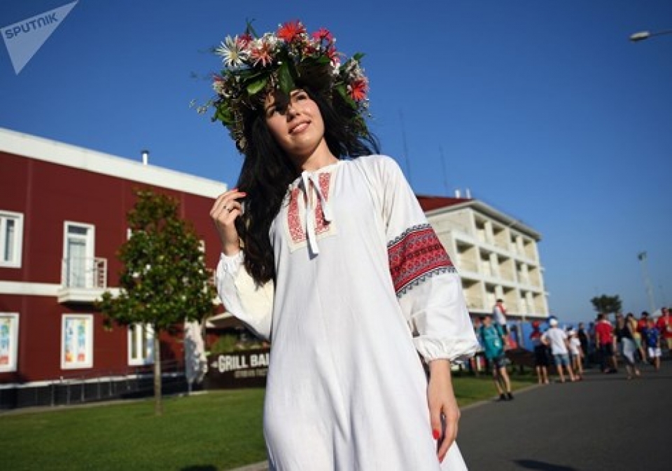 hinh anh nhung bong hong goi cam to diem sac mau world cup 2018