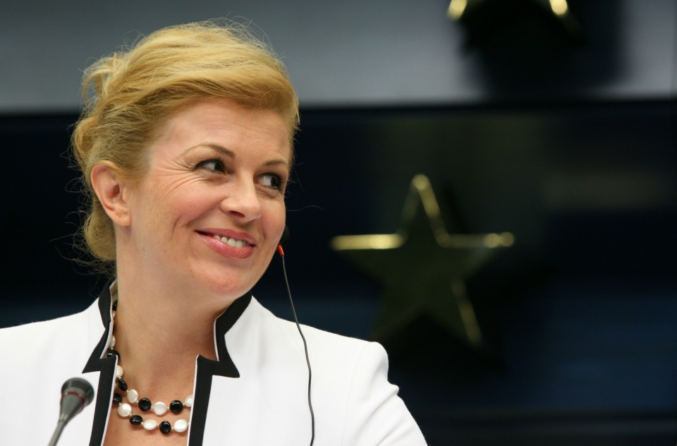 croatia thua nhung nu tong thong cua ho lai chien thang