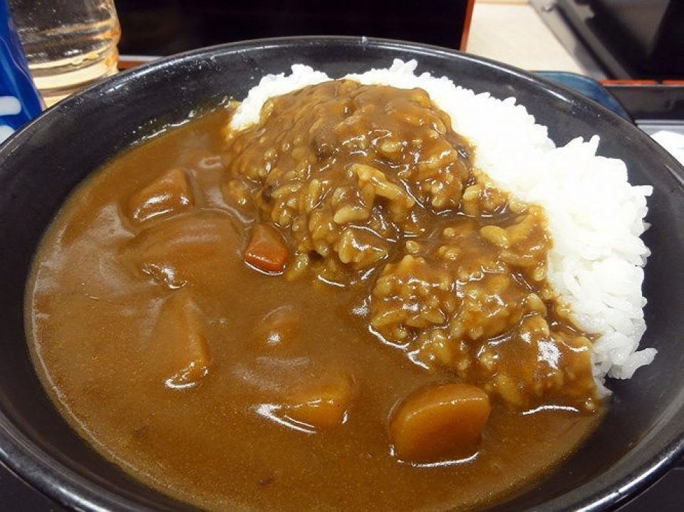 du lich nhat ban ban dung quen thu nhung mon ngon nay