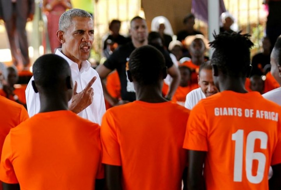 cuu tong thong my obama vui ve ve tham que huong kenya