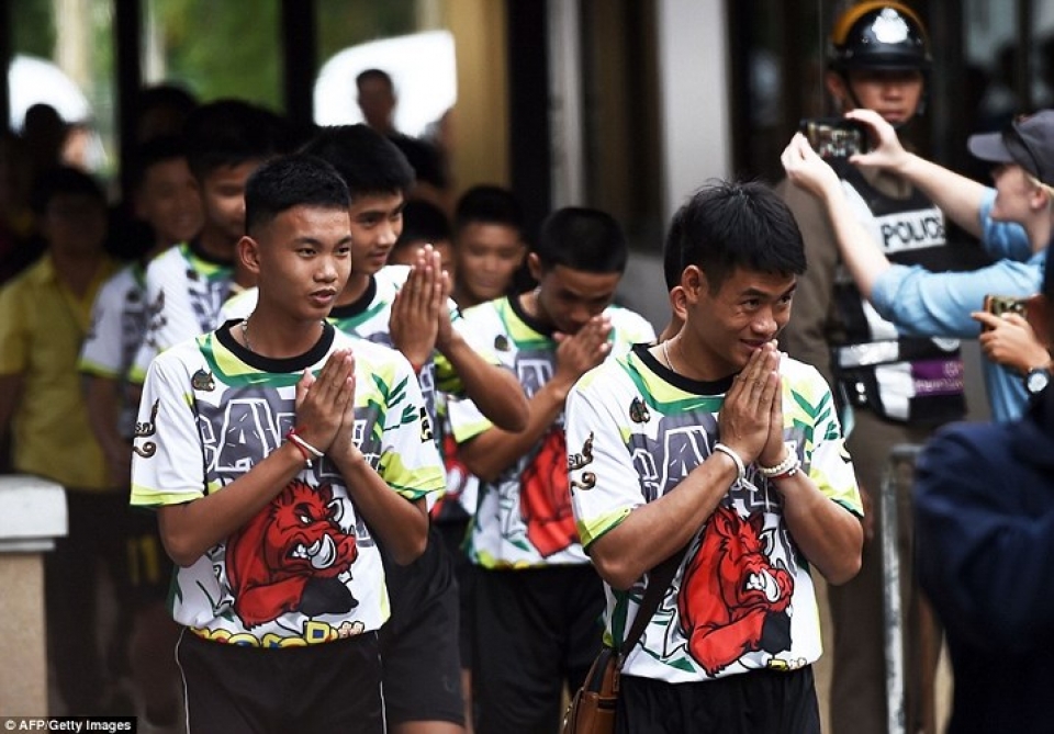 cuoc tai xuat day ngoan muc cua doi bong thieu nien thai lan