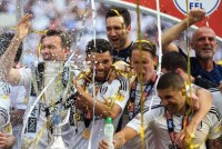 chuyen nhuong 1710 tuong lai cua martial sap duoc dinh doat