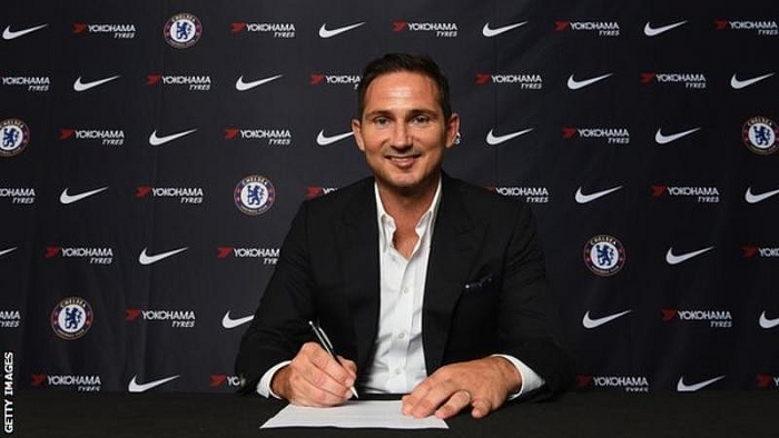 frank lampard gay sot khi chinh thuc dan dat chelsea
