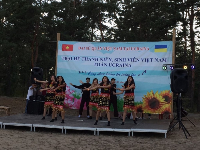trai he thanh nien sinh vien viet nam toan ukraine