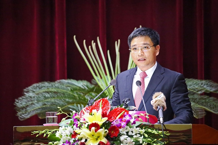 chuc vu chu tich hdnd chu tich ubnd tinh quang ninh moi da duoc phe chuan