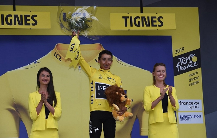 Tay đua người Colombia làm nên lịch sử tại Tour de France tay dua nguoi colombia egan bernal lam nen lich su tai tour de france