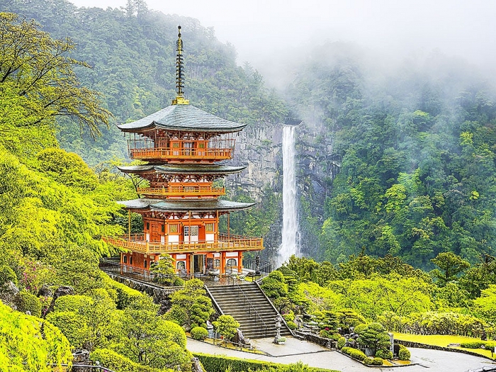 chua tran quoc va chua buu long nam trong top kien truc phat giao dep nhat the gioi