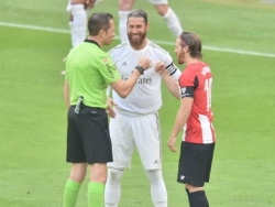 Real Madrid: Khi VAR sắm vai người hùng