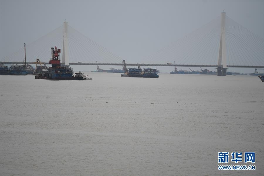 muc nuoc song ho lon tai trung quoc tiep tuc tang nhanh