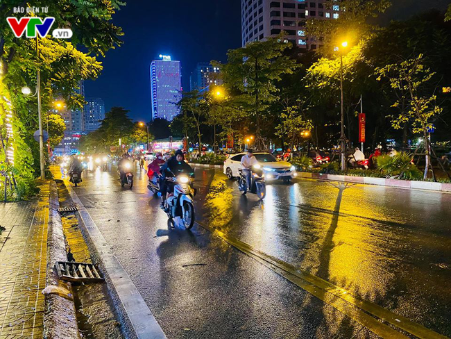 du bao thoi tiet dem nay va ngay mai 15 167 chieu toi mua rao va dong vai noi thanh hoa thua thien hue co noi nhiet toi 39 do c