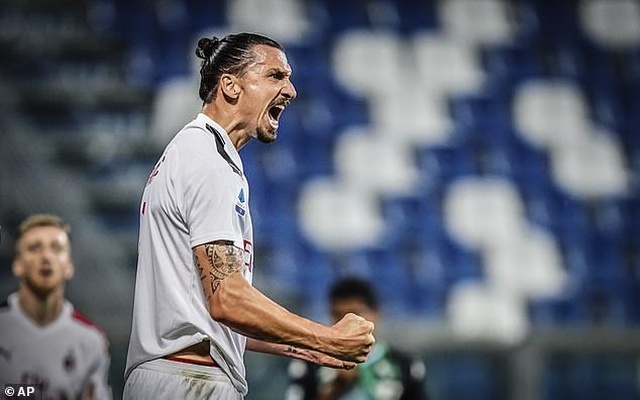 ibrahimovic ghi 2 ban ac milan lap ky luc sau 55 nam